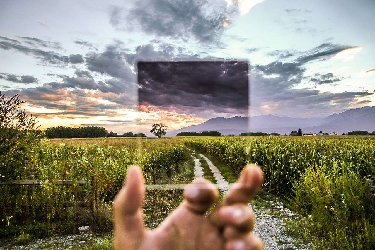 Stock Market & Crises: Why a Shift in Perspective is Crucial